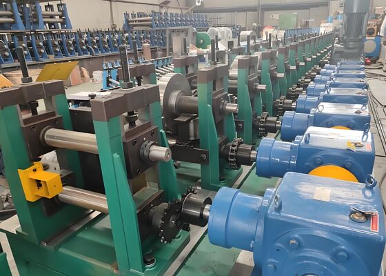 รุ่น BPF250 Solar Bracket Punching Forming CNC Production Line สําหรับสแตนเลสคาร์บอนต่ําที่ม้วนร้อน