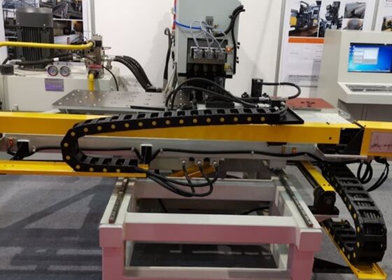 180 มิลลิเมตรการกระแทกของเจาะสปินด์ Cnc เครื่องเจาะแผ่นสําหรับ Tower การส่ง