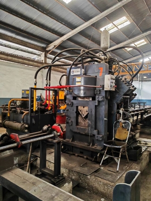 การปรับปรุงความเร็วสูง CNC หนักมุม Punching การตราเครื่องตัดเส้นเครื่องแบบ JNC2020Q