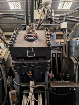 การปรับปรุงความเร็วสูง CNC หนักมุม Punching การตราเครื่องตัดเส้นเครื่องแบบ JNC2020Q
