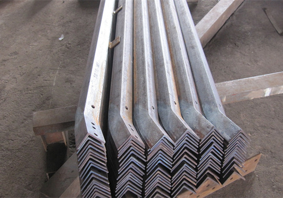 รุ่น HQ250-700 เครื่องทําความร้อนและบิดเหล็กมุม CNC