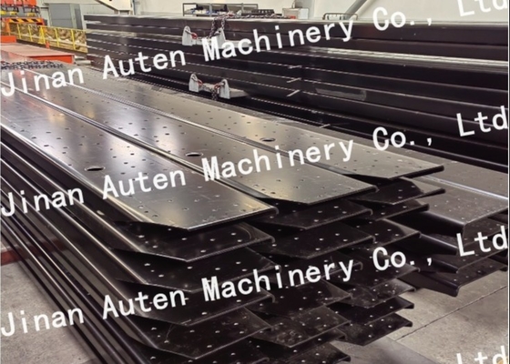 เครื่องเจาะแผ่นคานรถบรรทุก CNC แรงดันระบุ 1200KN วัสดุแรงดึงสูงสุด 750mpa