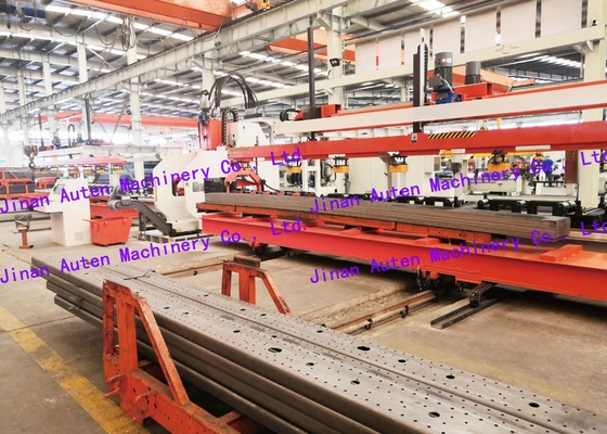 สายการผลิตเจาะแผ่น CNC แรงดัน 120 ตัน 25 โมดูล สำหรับคานแบนรถบรรทุก