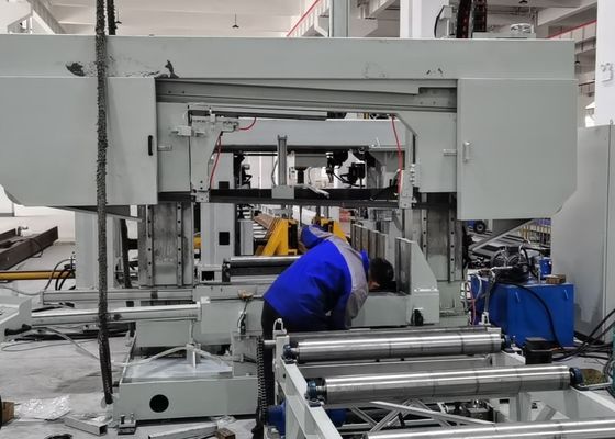 1250x600mm ขนาดสูงสุด ความกว้าง X ความสูง CNC 3D Beam Drilling Machine Line 40mm กว้างรูสูงสุด