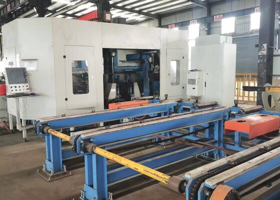 7 MPa ความดันปั๊มไฮดรอลิก Cnc สายการเจาะขั้ว 2x3 KW การให้บริการพลังงานมอเตอร์ servo