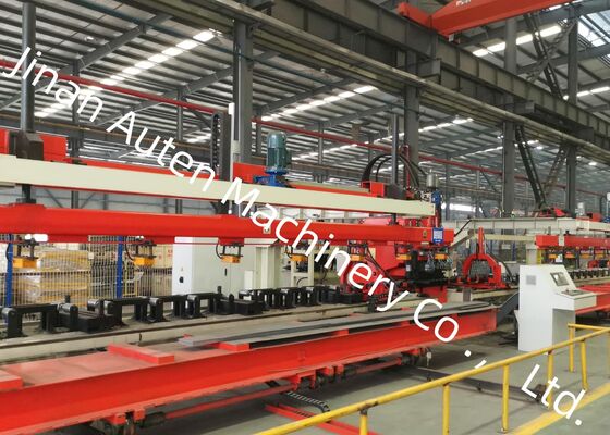ความหนาของแผ่น 4-9 มม. Cnc สายการผลิตเจาะโลหะแผ่นอัตโนมัติสำหรับยานพาหนะหนัก