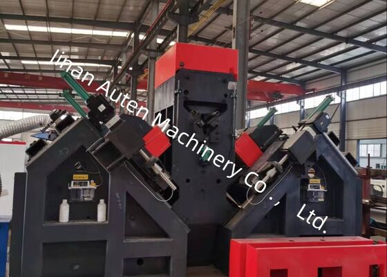 สายการผลิตเจาะเหล็กมุม CNC อัตโนมัติ 6000r / นาทีสูงสุด ความเร็วในการหมุนแกนหมุน
