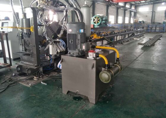 เครื่องจักรสายการผลิตตัดเจาะมาร์ก CNC สำหรับเหล็กฉาก/เหล็กแบน/เหล็กราง รุ่น JBC1010