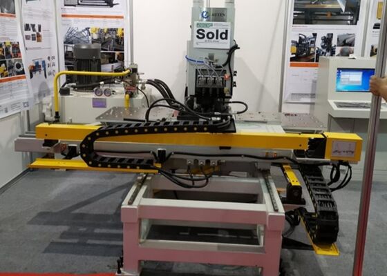ใช้ในอุตสาหกรรมโครงสร้างเหล็ก เครื่องเจาะแผ่น CNC 800/1200KN แรงการตรา