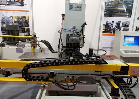ใช้ในอุตสาหกรรมโครงสร้างเหล็ก เครื่องเจาะแผ่น CNC 800/1200KN แรงการตรา