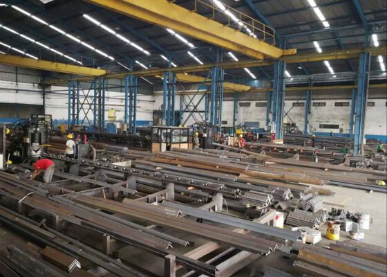 ด้วยฟังก์ชันการตัดเครื่องหมาย Cnc Angle Punching Machine Line สำหรับ Power Communication Tower