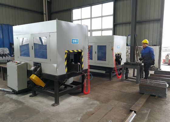 เครื่องกัดรากเหล็กฉาก CNC สำหรับแปรรูปส่วนโค้งด้านในของเหล็กฉาก