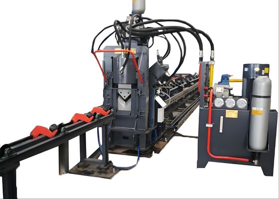 2200/4300KN แรงตัด เครื่องตัดเหล็กฉาก CNC เครื่องเจาะตัดโลหะ รุ่น JNC2020