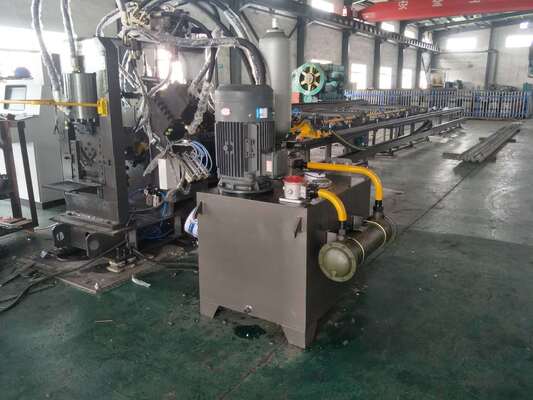 สายการผลิตเจาะเหล็ก CNC 3-In-1 สำหรับเหล็กมุมเหล็กเส้นแบนช่องเหล็ก 3 เจาะต่อด้าน