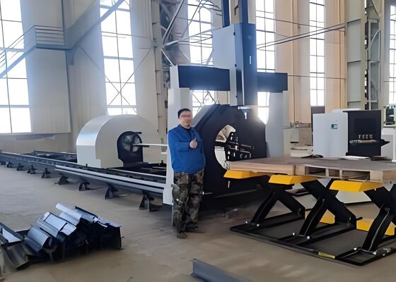 เครื่องตัดท่อเลเซอร์ CNC แกน X 300 มม. เส้นความยาวตัดเสื้อ ≤30มม