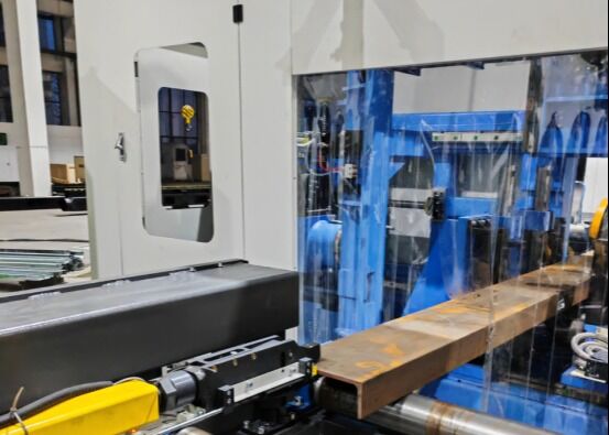 เครื่องเจาะแกน CNC หนัก เหมาะสําหรับเจาะเหล็กส่วน H ในการก่อสร้างสะพาน